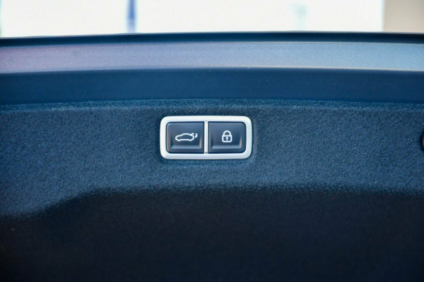 2026 Hyundai Sonata DN8.V4 N Line Sedan Image 9