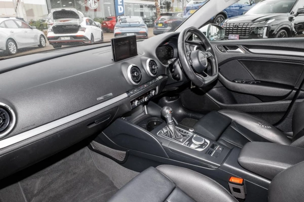 2018 Audi A3 8V Sport Sedan Image 8