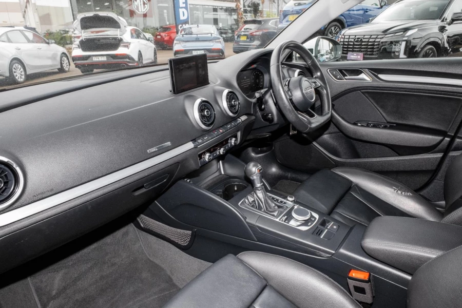 2018 Audi A3 8V Sport Sedan Image 8