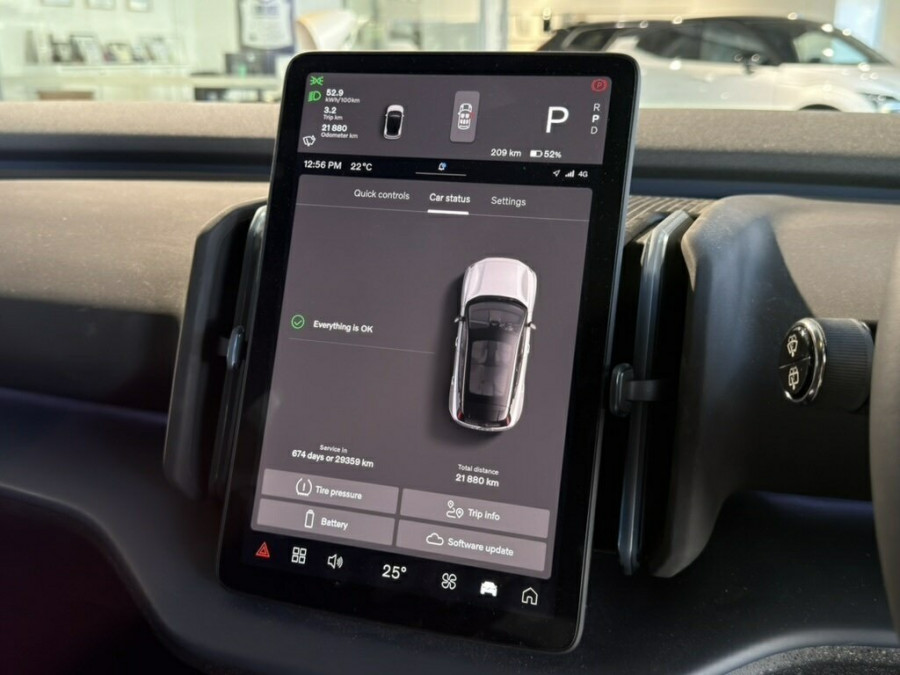 2024 Volvo EX30  Single Motor Extended Range Plus SUV Image 13