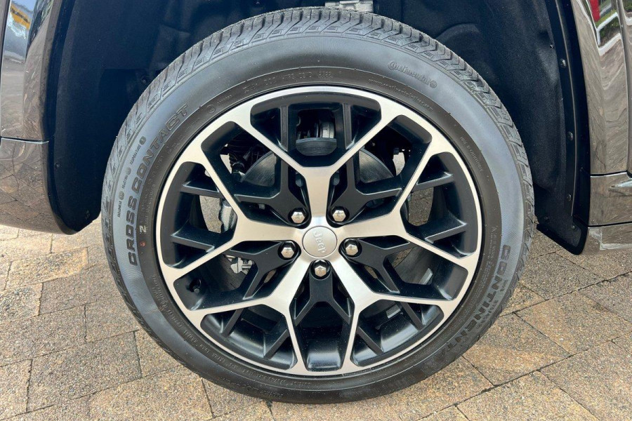 2022 MY23 Jeep Grand Cherokee WL Summit Reserve 4xe SUV Image 10