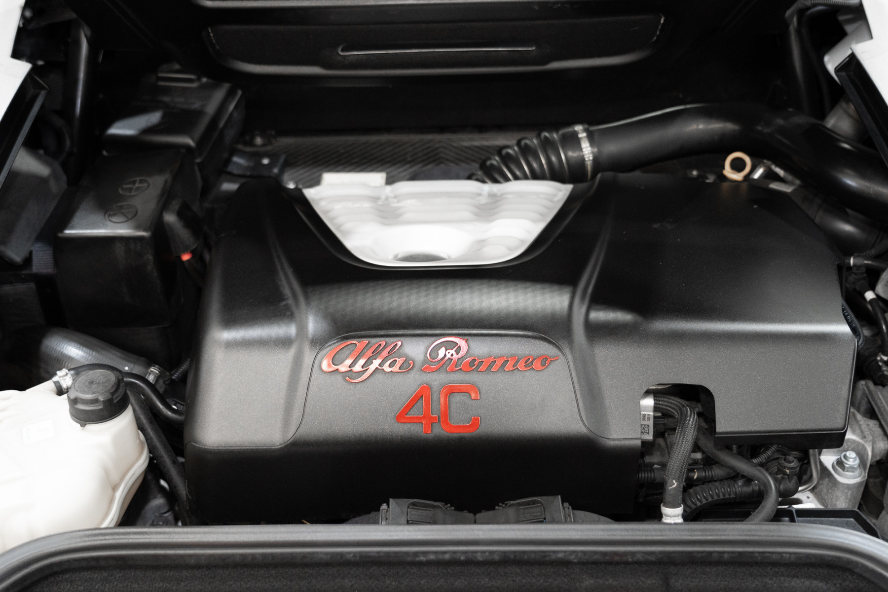 2016 Alfa Romeo 4c Spyder Convertible Image 13