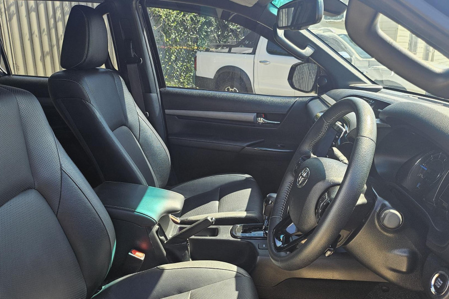 2023 Toyota HiLux GUN126R Rogue Ute Image 10