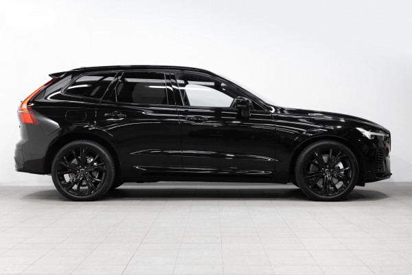 2026 Volvo XC60 UZ T8 Ultra Plug-in-hybrid AWD SUV Image 3