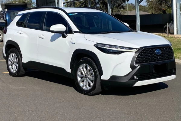 2023 Toyota Corolla Cross MXGA10R GXL SUV Image 1