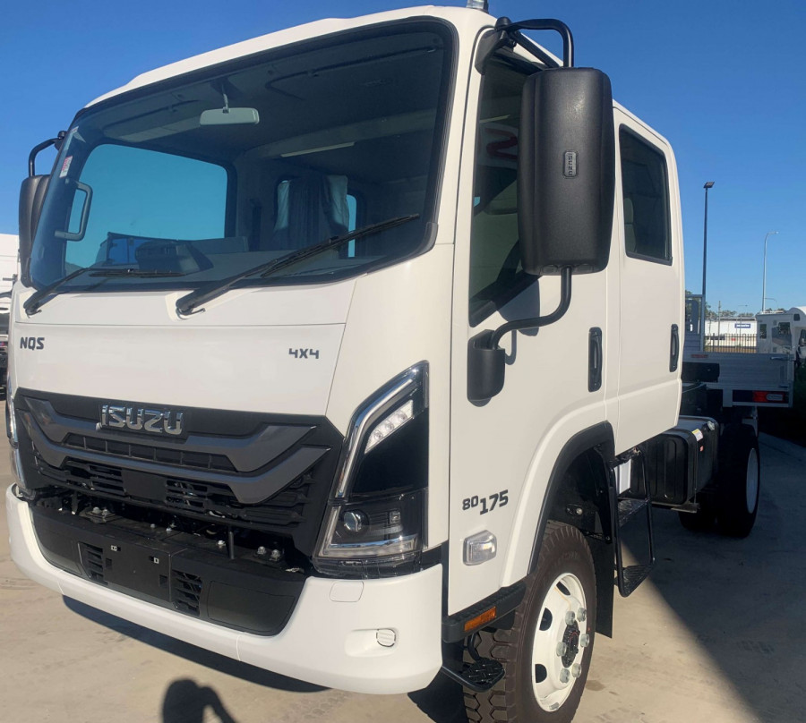 2025 Isuzu  NQS 80-175 DT C34 CREW Cab Chassis Image 3