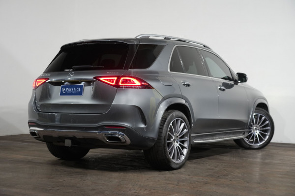 2021 Mercedes-Benz GLE-Class GLE400 d SUV image 7