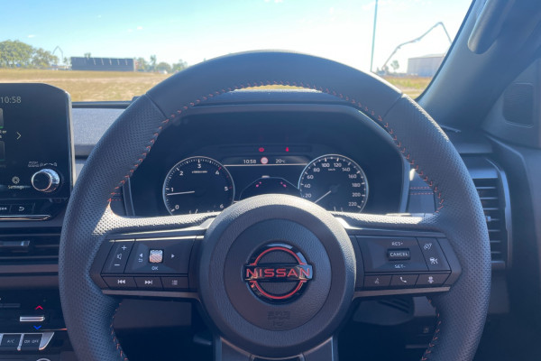 2026 Nissan Navara D27 PRO-4X Ute Image 13