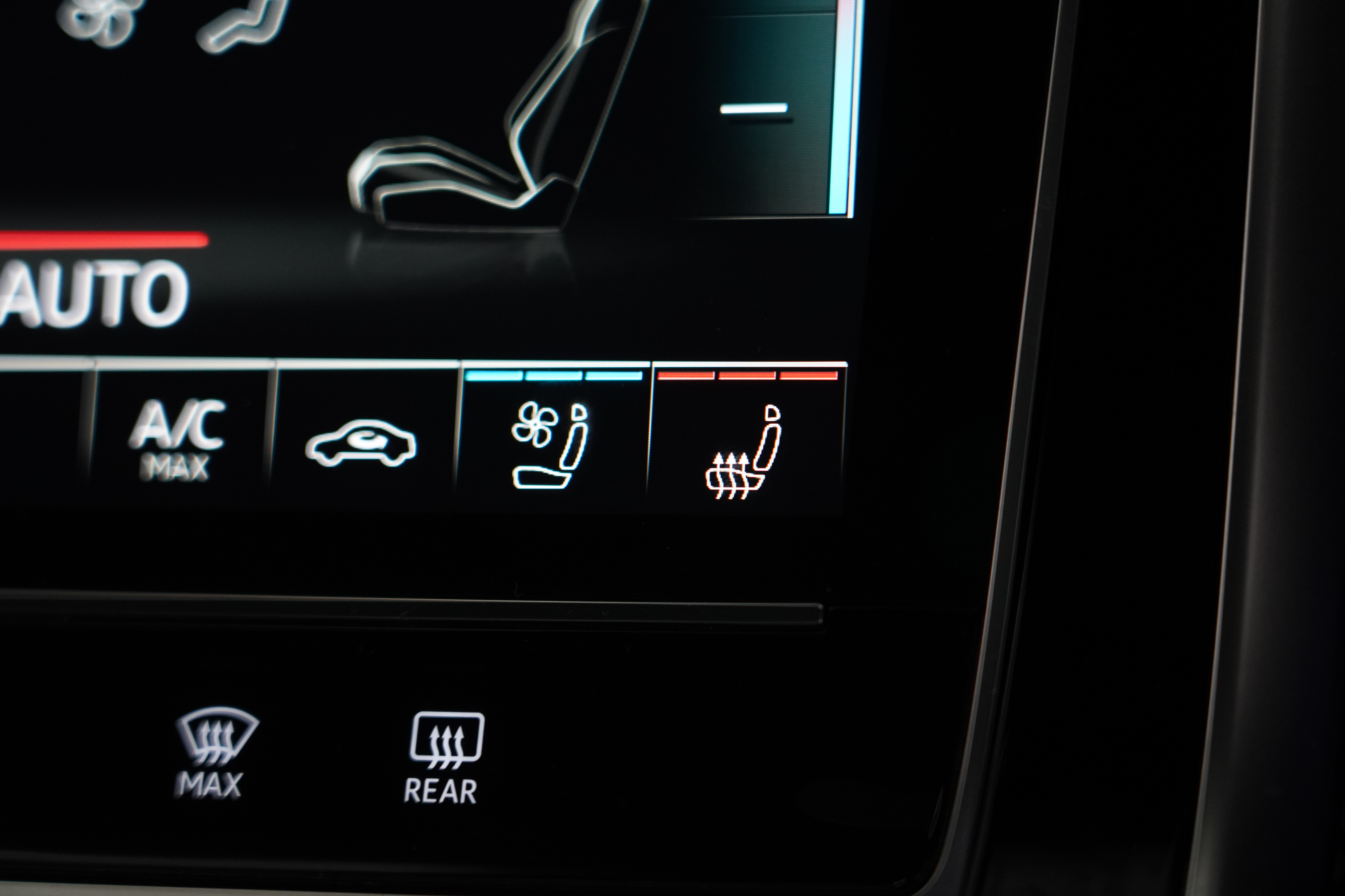 2021 Audi RS Q8 Tfsi Quattro SUV Image 38