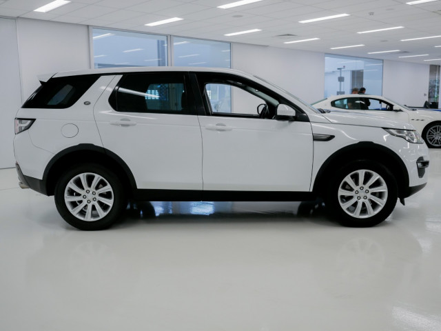 2015 MY16.5 Land Rover Discovery Sport L550 SD4 SE Suv Image 8