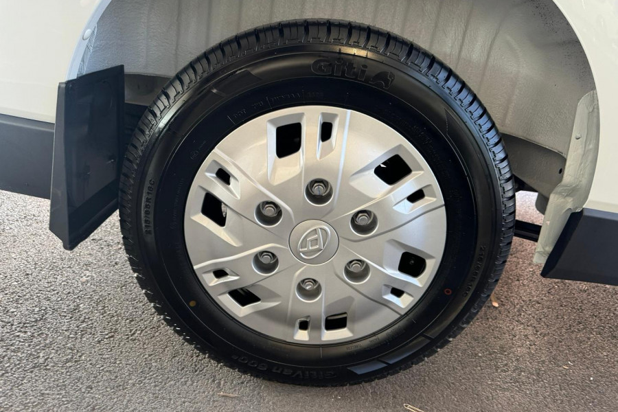 2024 LDV Deliver 7   Van Image 24