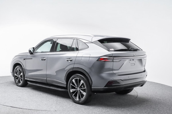 2026 MG HS Super Hybrid Essence SUV Image 5