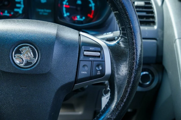 2016 Holden Colorado RG LS Crew Cab Pickup Image 11