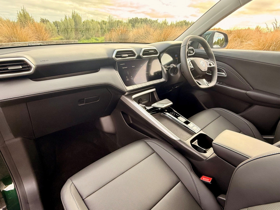 2026 MG ZS ZS32 Essence Hybrid+ SUV Image 14