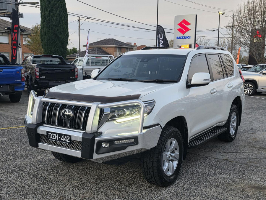 2023 Toyota LandCruiser Prado GDJ150R GXL SUV Image 3