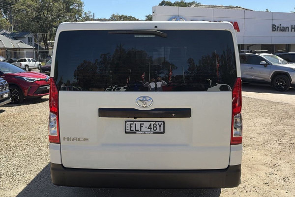 2020 Toyota HiAce GDH300R  Van Image 5