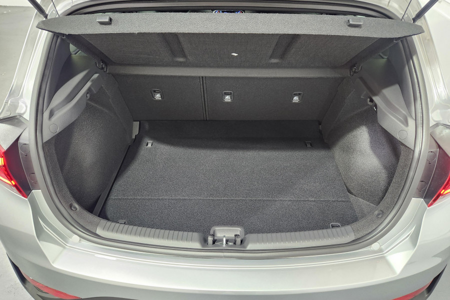 2024 Hyundai I30 PDE.V6 Hatch Image 12