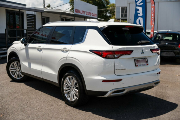 2023 Mitsubishi Outlander ZM LS SUV