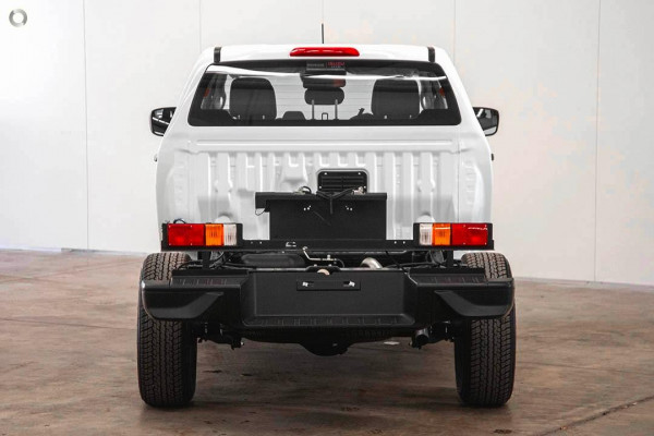 2026 MY25.5 Isuzu D-MAX RG SX High Ride Cab Chassis Image 3