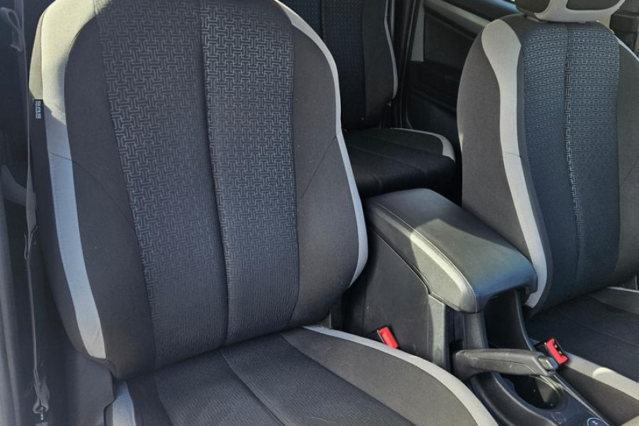 2020 Holden Colorado RG LS Crew Cab Pickup Image 19