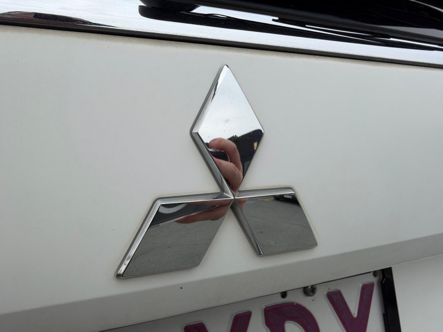 2016 MY17 Mitsubishi Outlander ZK LS Safety Pack SUV Image 29