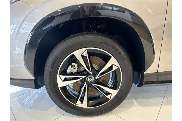 2025 MG HS AS33H Excite Hybrid+ SUV Image 16