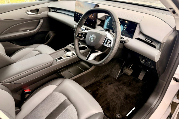2026 MG MGS5 EV ZS3EM Essence 49 SUV Image 9