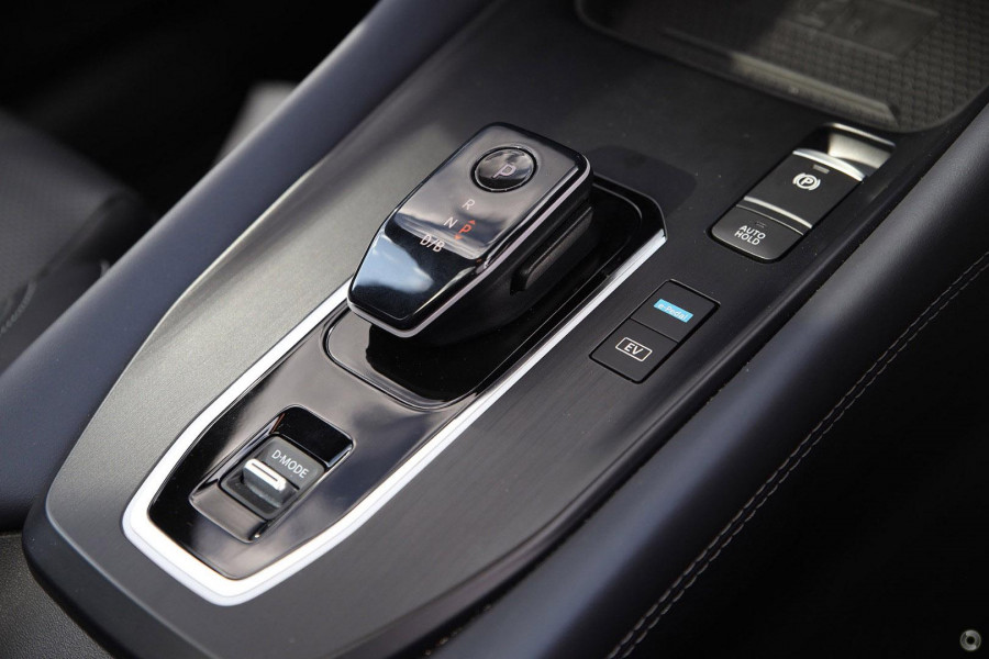 2024 Nissan QASHQAI J12 TI e-POWER SUV Image 15