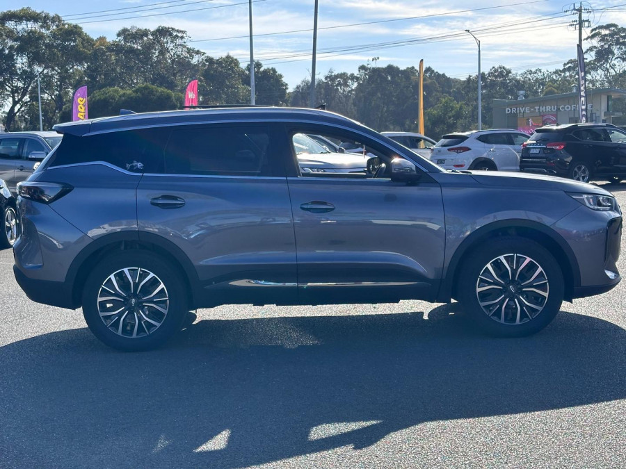 2025 MY26 Chery Tiggo 7 T32 Ultimate SUV Image 8