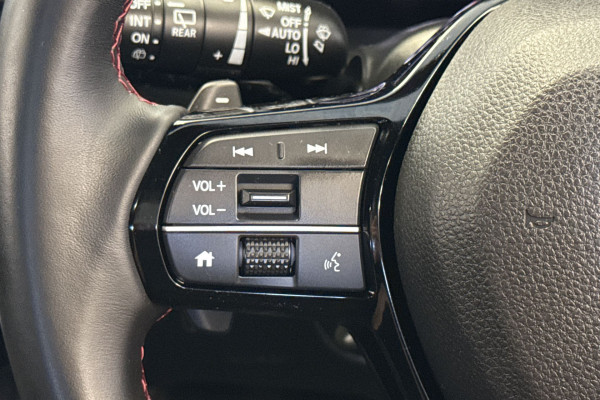 2022 Honda Civic 11th Gen VTi LX Hatch