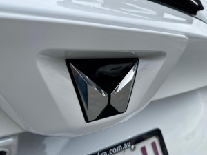 2025 Mahindra XUV700  AX7L SUV