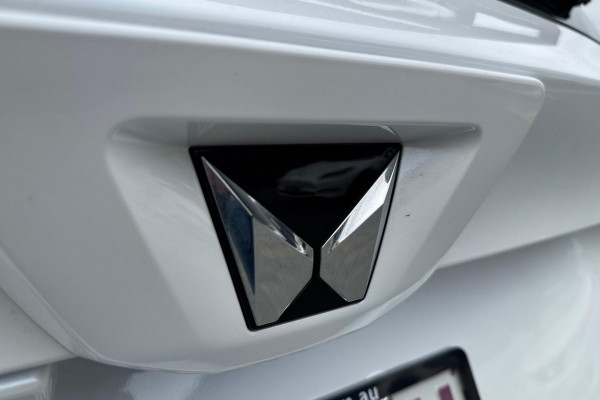 2025 Mahindra XUV700  AX7L SUV Image 26