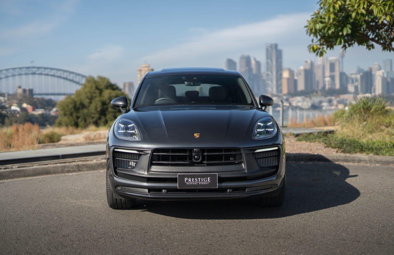 2023 Porsche Macan Gts Wagon Image 3