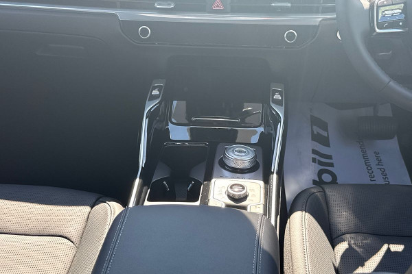 2025 Kia Sorento MQ4 PE Sport+ SUV Image 19