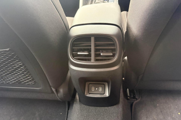 2026 Hyundai i30 CN7.V4 Hybrid Sedan Image 6