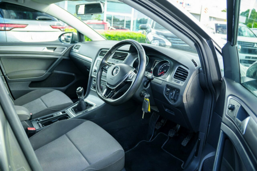 2013 Volkswagen Golf 7 90TSI Hatch Image 14