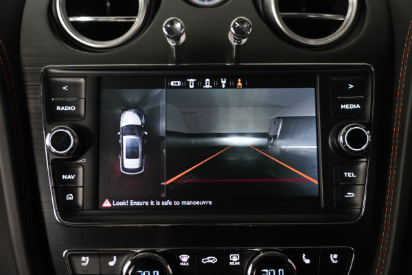 2020 Bentley Bentayga V8 SUV Image 40