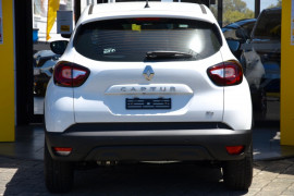 2018 Renault Captur J87 Zen Hatch Image 4