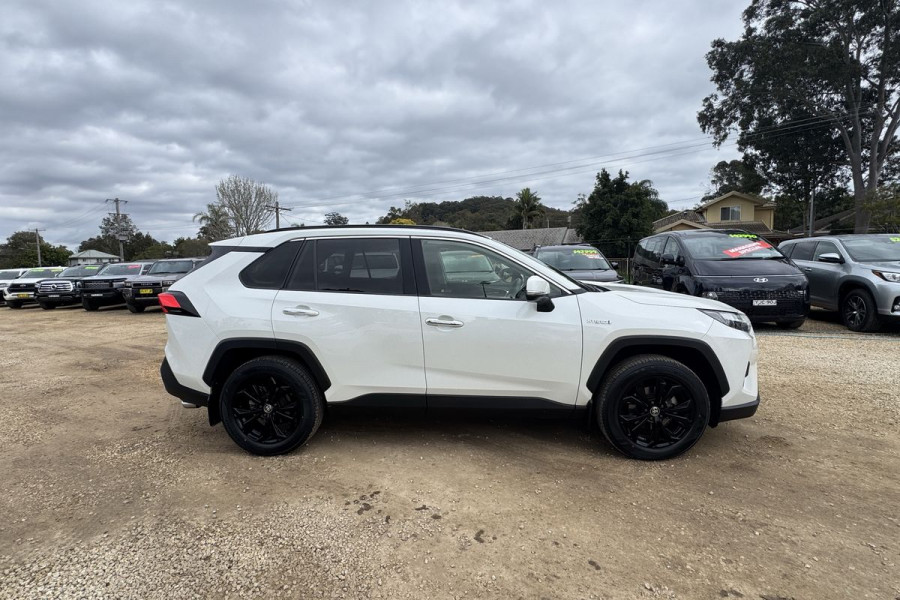 2022 Toyota RAV4 AXAH54R Cruiser SUV Image 19
