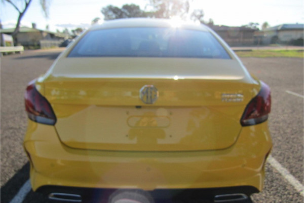 2024 MG MG5 AP32 Essence Sedan Image 5
