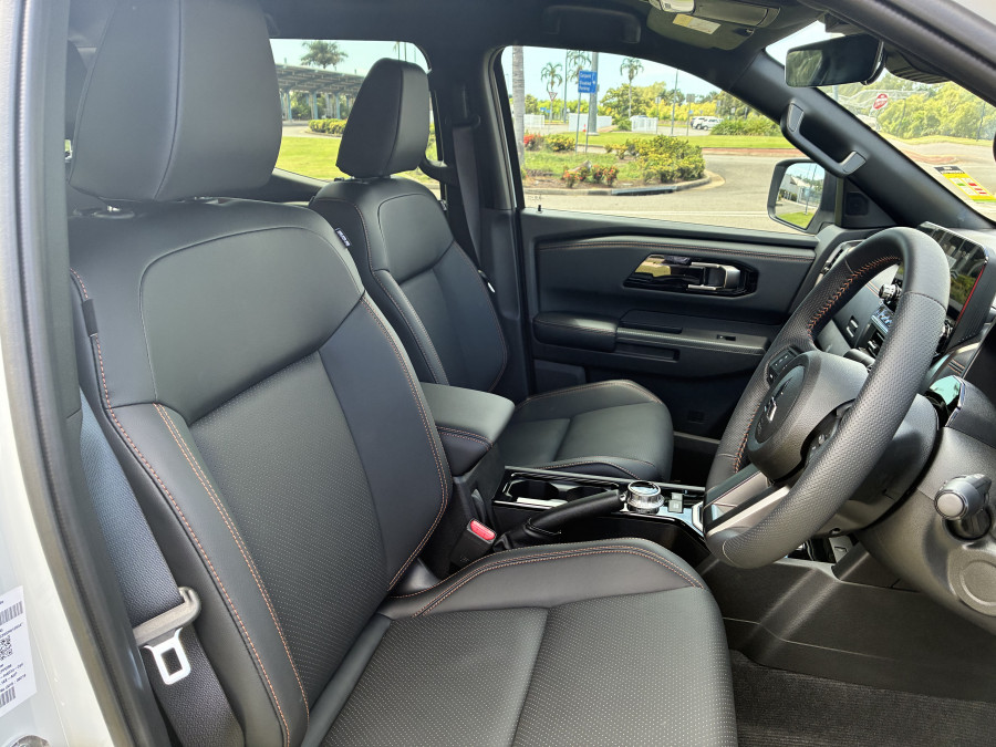 2025 Mitsubishi Triton MV  GSR Cab Chassis Image 10