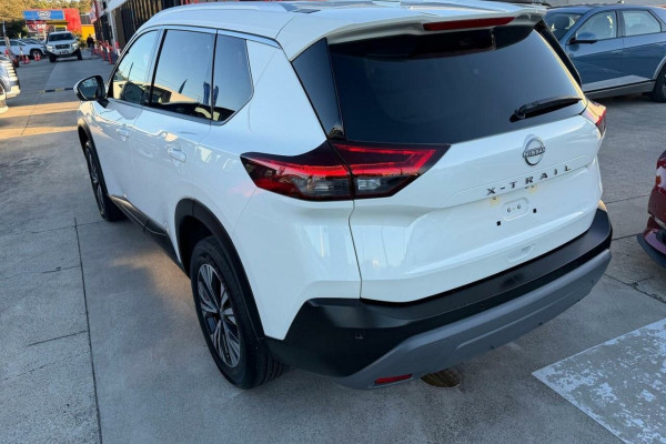 2025 Nissan X-Trail T33 ST-L SUV Image 6