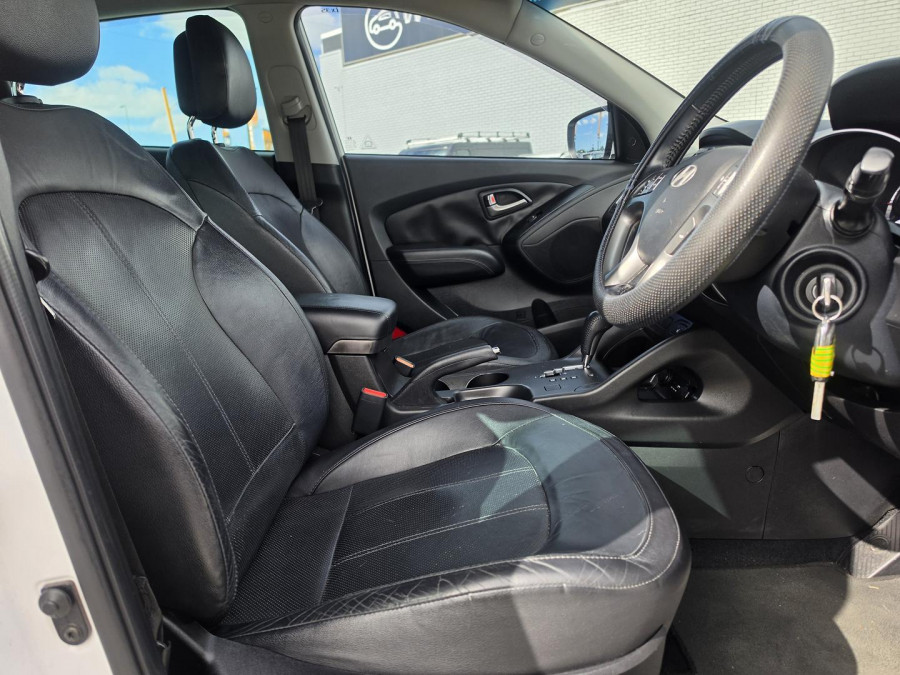 2015 Hyundai ix35 Series II SE SUV Image 19