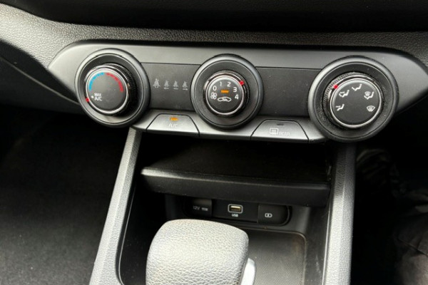 2023 MY24 Kia Cerato BD S Hatch Image 19