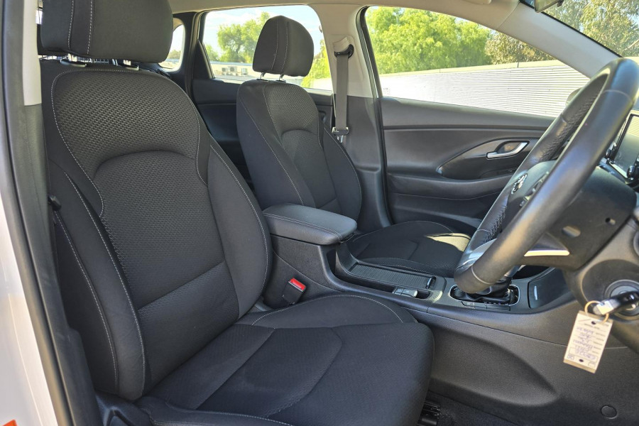 2021 Hyundai i30 PD.V4 Hatch Image 21