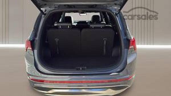 2023 Hyundai Santa Fe TM.V4 Highlander SUV image 9