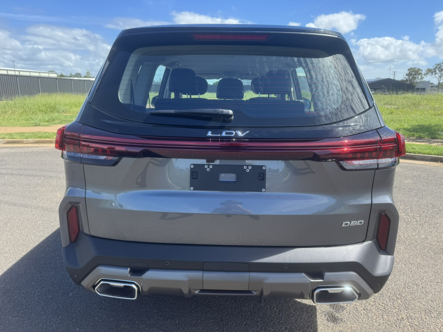 2026 MY25 LDV D90 Mode Wagon Image 4