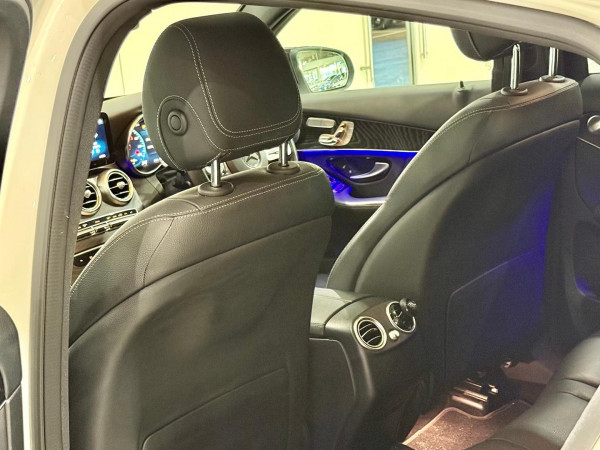 2020 Mercedes-Benz GLC-Class X253 GLC300 SUV image 28
