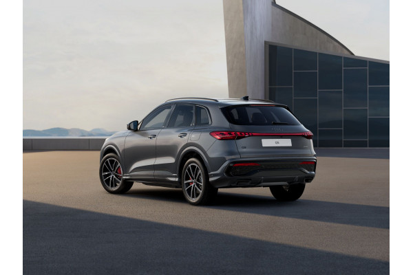 2026 MY25 Audi Q5 GU e-hybrid 270kW SUV Image 5