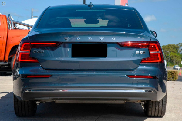 2024 MY25 Volvo S60  Ultra B5 Bright Sedan Image 3